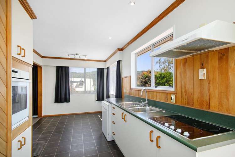 30 Belgrave Street Wainuiomata_8