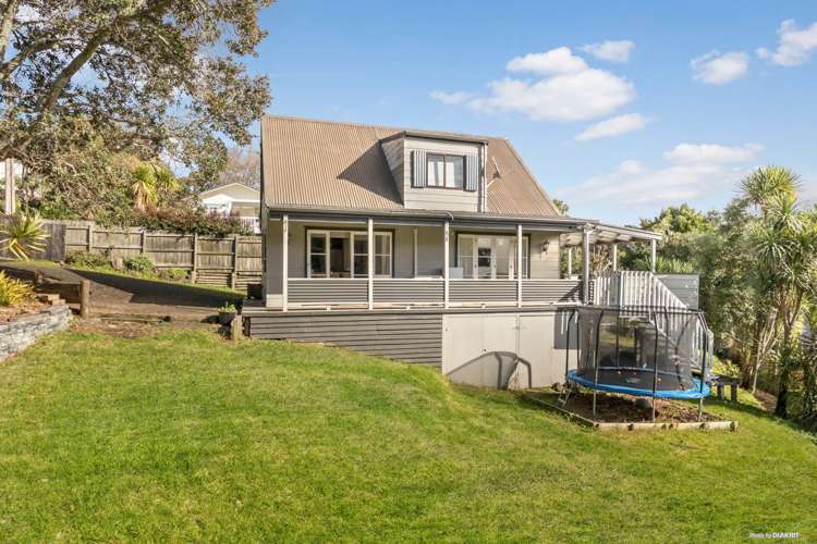 2/40 Verbena Road Birkdale_1