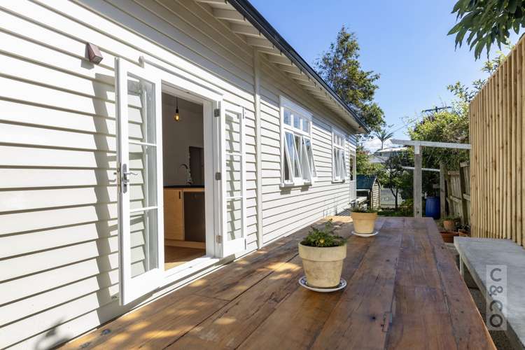 3 Downer Street Helensville_17