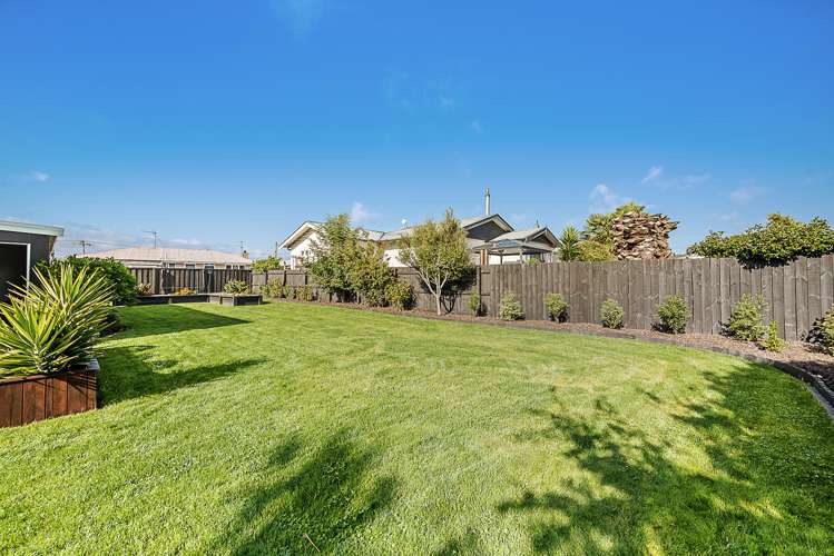 4a Cricklewood Lane Springlands_26