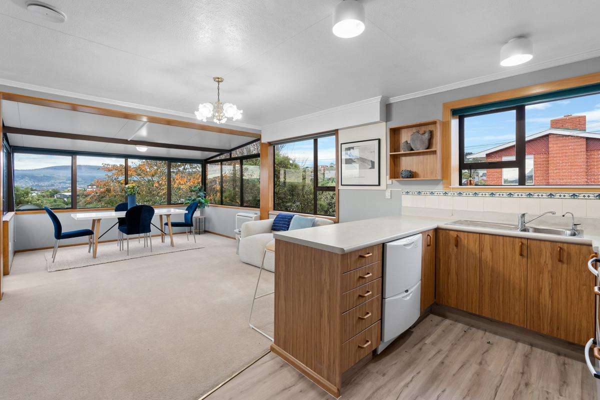 239 Highcliff Road_5