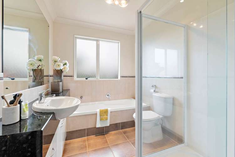 42 Cyril French Drive Flat Bush_21