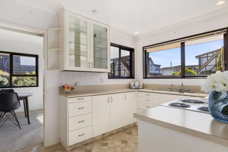 13 Cooneys Drive Matua_6
