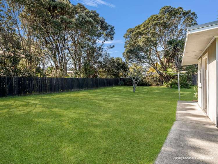 33 James McLeod Road Shelly Beach Helensville_34