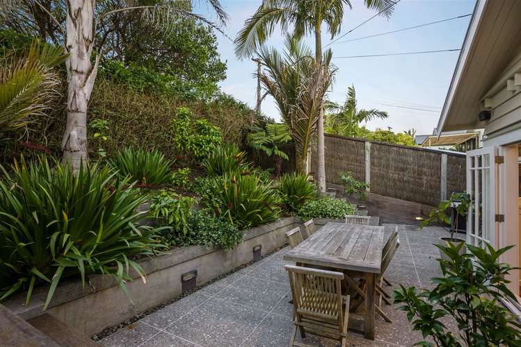 24 Aroha Avenue Sandringham_13