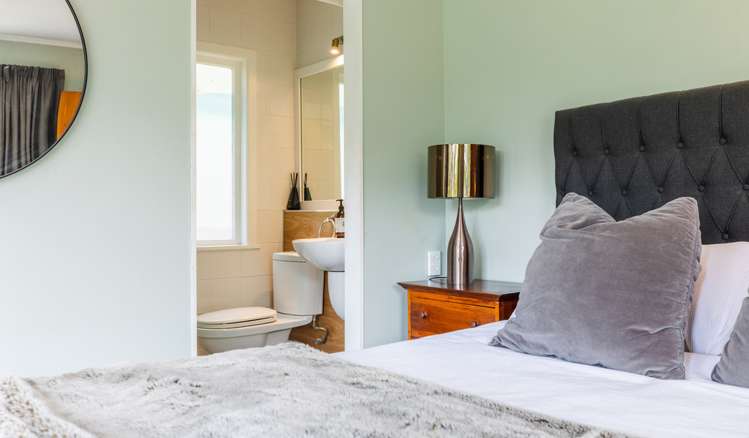 9 Stottholm Road Titirangi_11