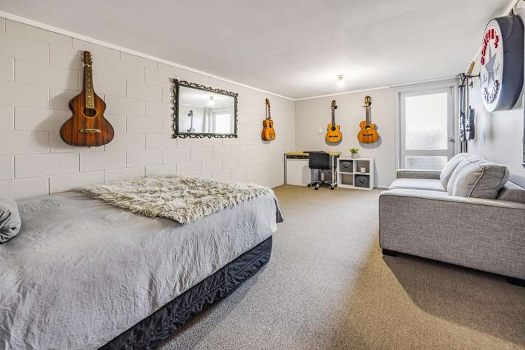 1/22 Beaumaris Way Conifer Grove_14