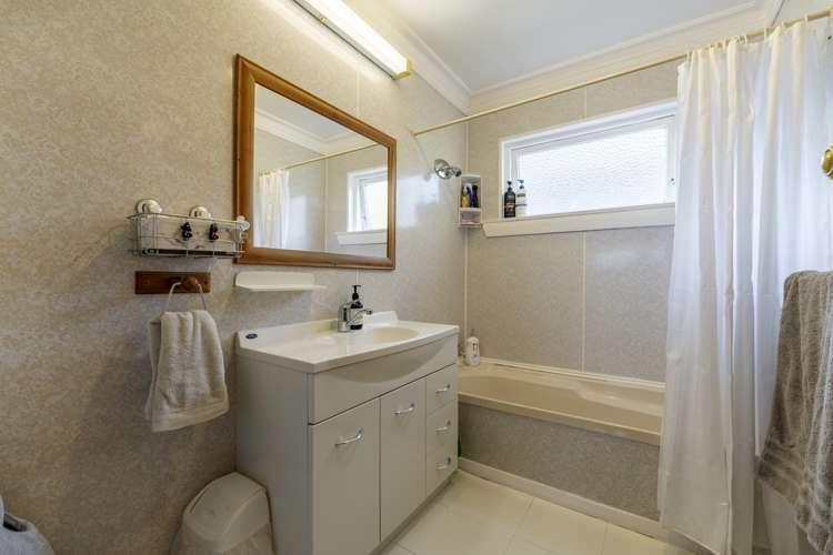 40 Raymond Street West End_10