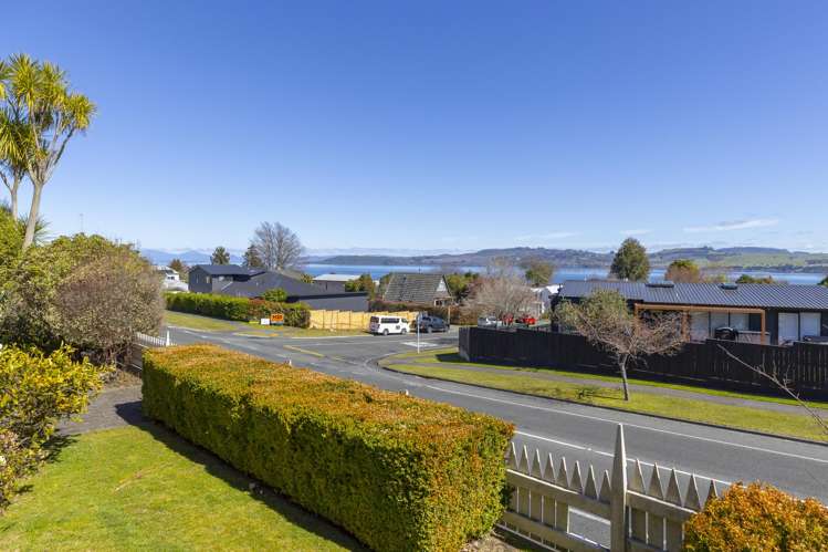 70 Shepherd Road Waipahihi_25