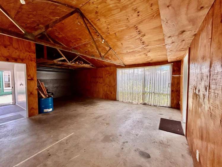 10 Murphy Road Taradale_14