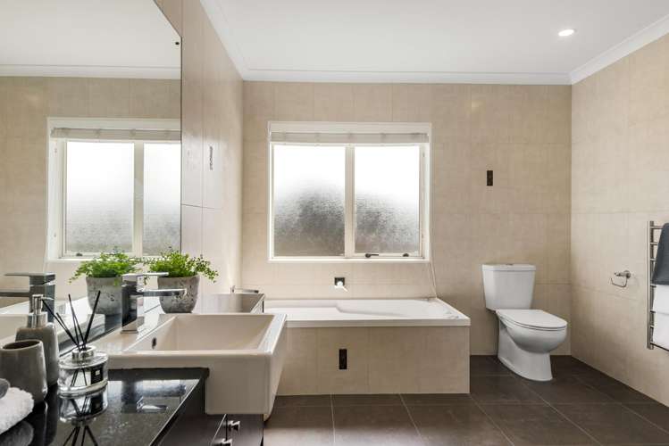 5 Wye Oak Drive Albany_22