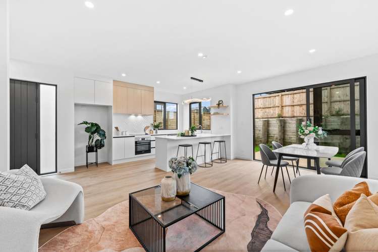 192 Henwood Road Westgate_2