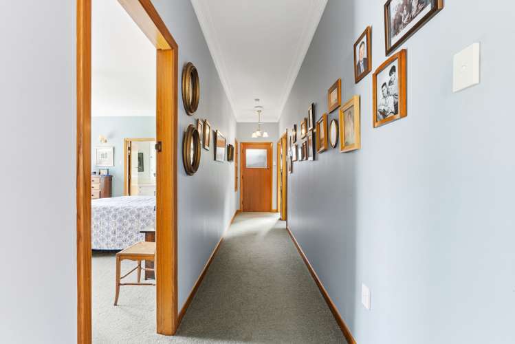 21 Riverbank Road Okoia_6