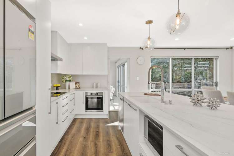 10 Carol Lee Place Albany Heights_5