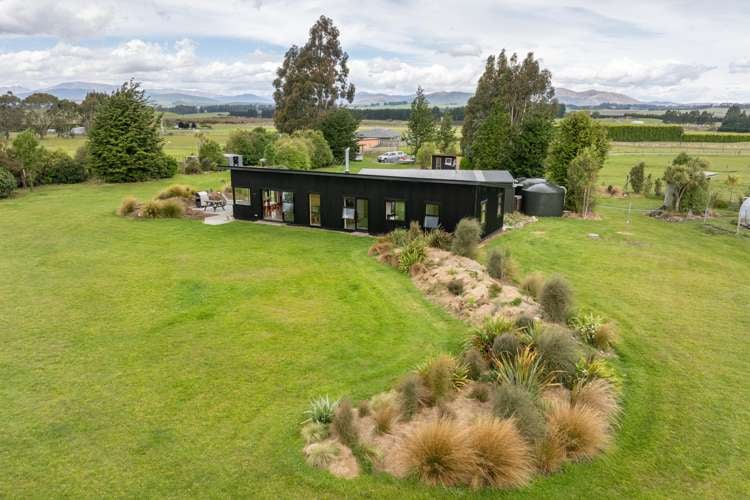 275 Sinclair Road Te Anau_25