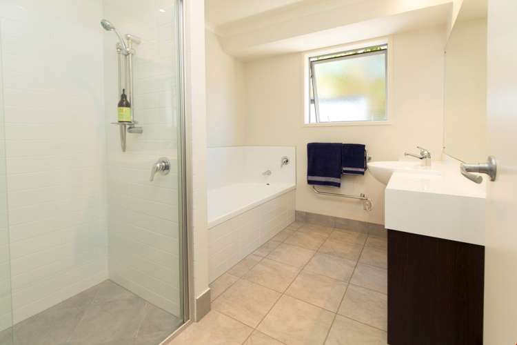 43 Hawaiian Parade Arkles Bay_9