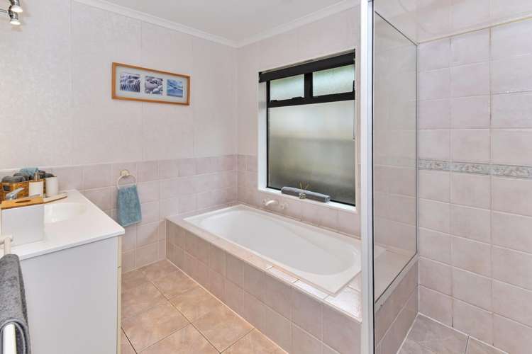 23 Tington Avenue Wattle Downs_13