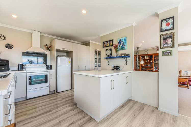 10 Essex Terrace Stoke_9