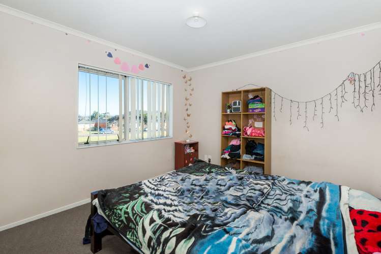 51 Harriet Street Favona_10