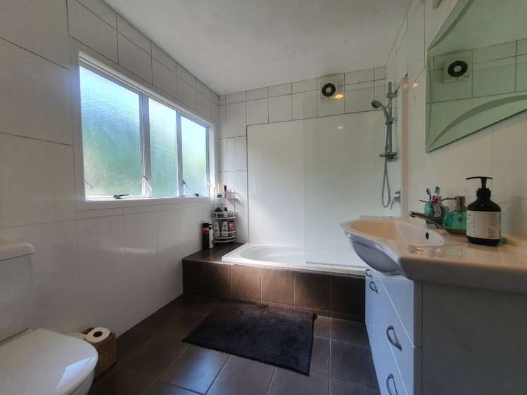 28 Landscape Road 1728_8