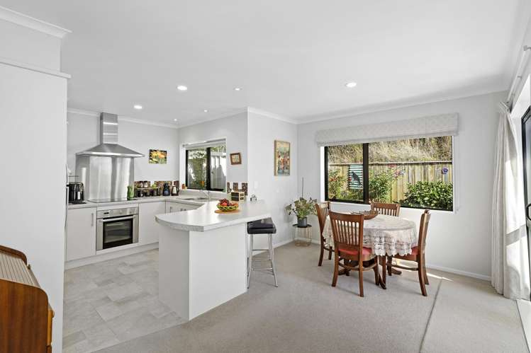 41 Evergreen Crescent Trentham_4