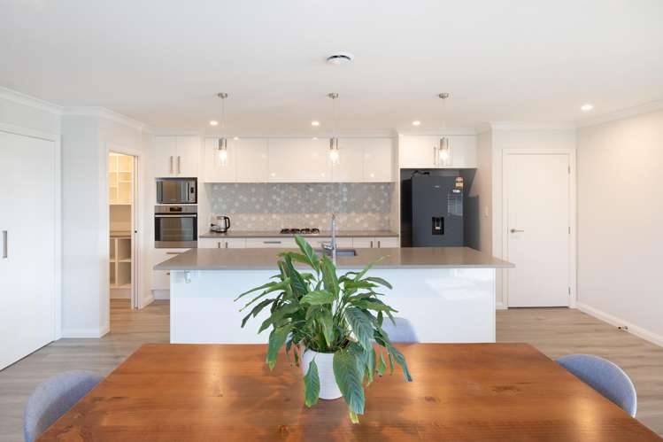 6 Atlantic Drive Fitzherbert_7