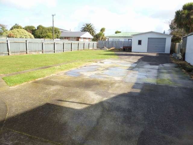 61 Camberwell Road Hawera_3