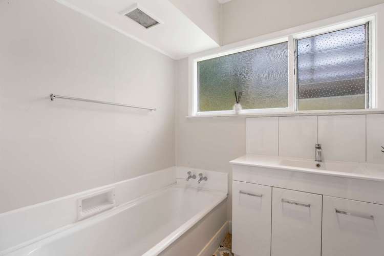 3 Trosk Place Waiuku_15