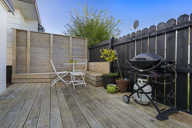 2/21 Gosford Drive Botany Downs_30