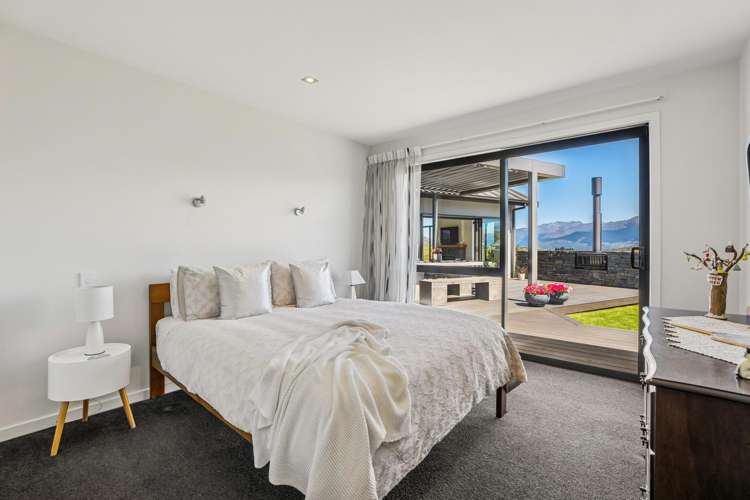 15 McKellar Drive Jacks Point_11