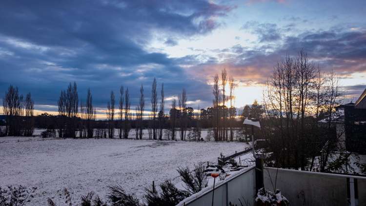 1806 Cust Road Cust_31