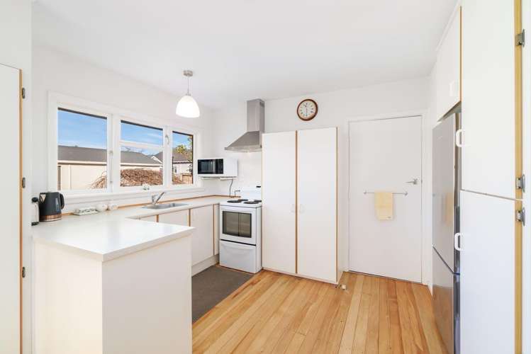 187 Westminster Street St. Albans_5