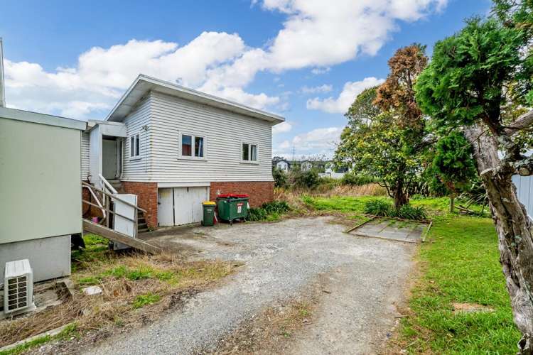 68 Main Road Kumeu_10