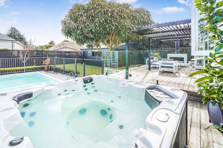 11 Galway Avenue Hamilton East_14