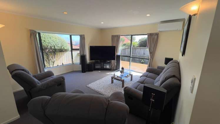 8A Kentwood Drive Woodridge_5