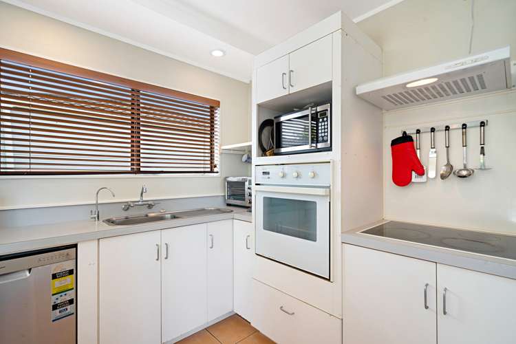 273 Hobsonville Road Hobsonville_8