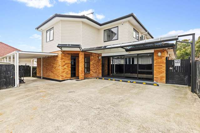 A Spacious Family Retreat for Comfort & Security