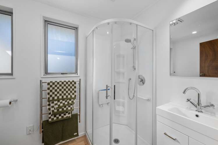1/105 Main Road Havelock_16