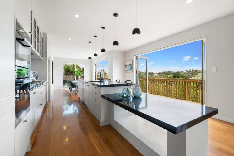 24 Remuremu Street Long Bay_23