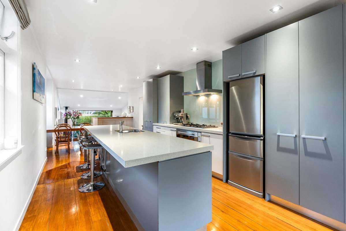 9 Warwick Avenue_2