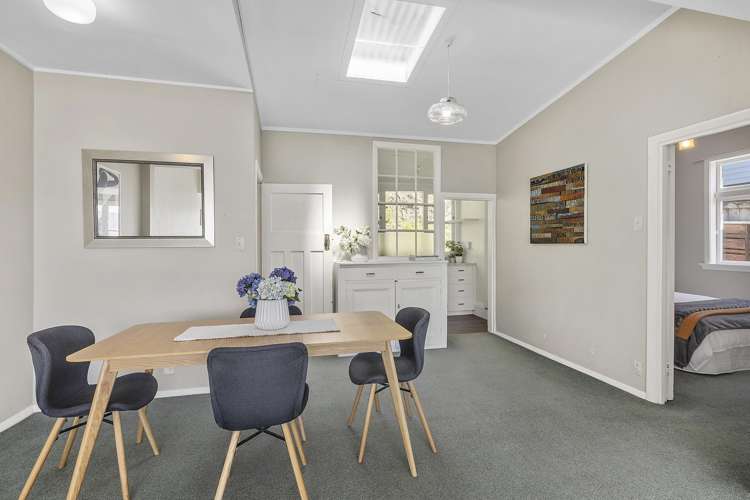 135 Marine Parade Seatoun_9