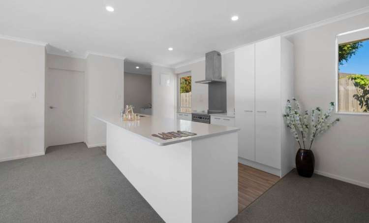 26A Callis Avenue Opaheke_9