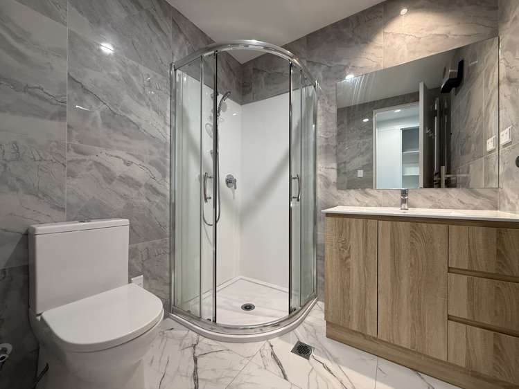 5/21 Akoranga Drive Northcote_13