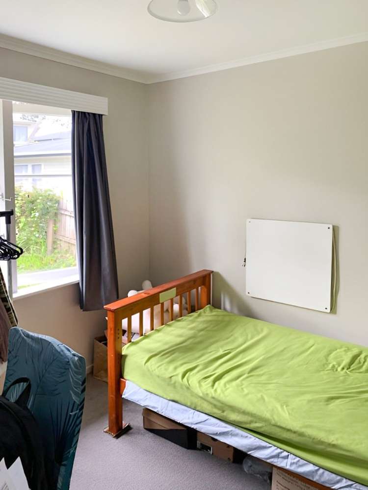 9 Roband Avenue 10878_6