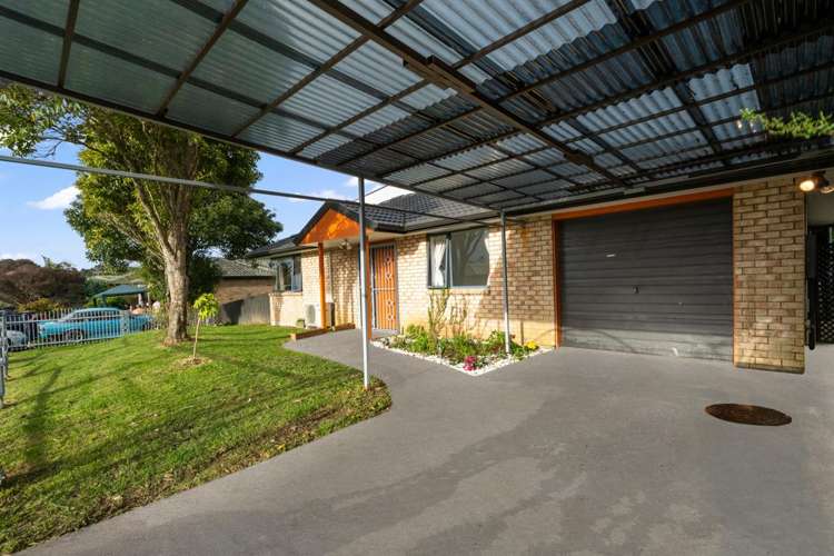 29 Woodbank Drive Glen Eden_20