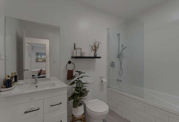 63 Black Beech Crescent Takanini_11