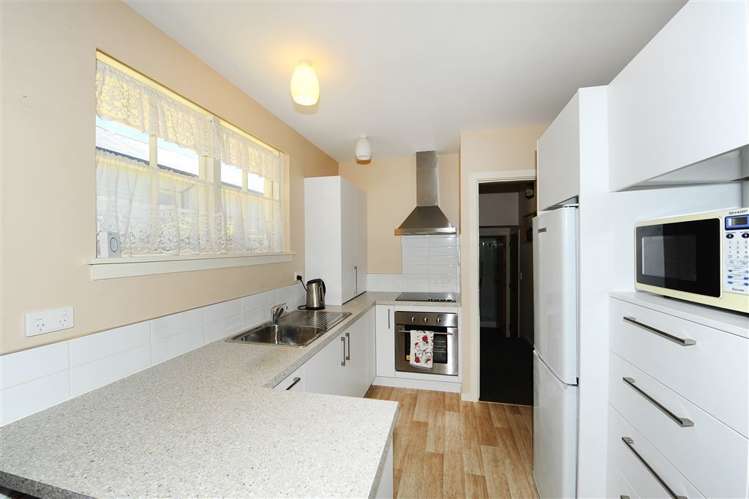 39 Allard Street Edgeware_2