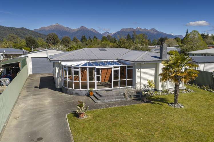 22 Freestone Place Manapouri_33