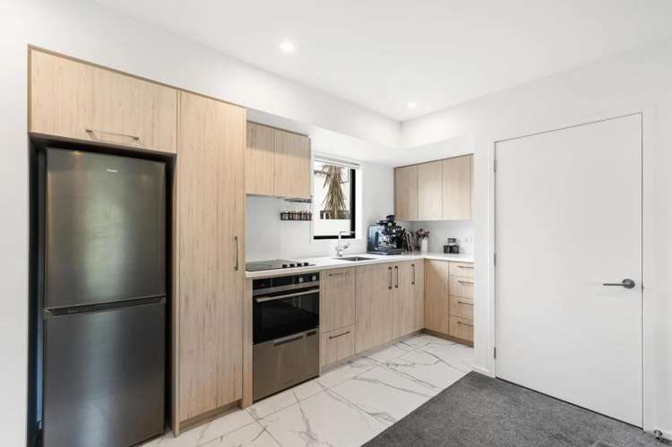 13/25 Hargest Crescent 1551_2