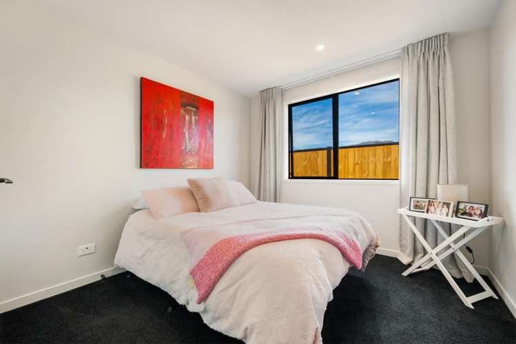37 Magnum Drive Cromwell_19